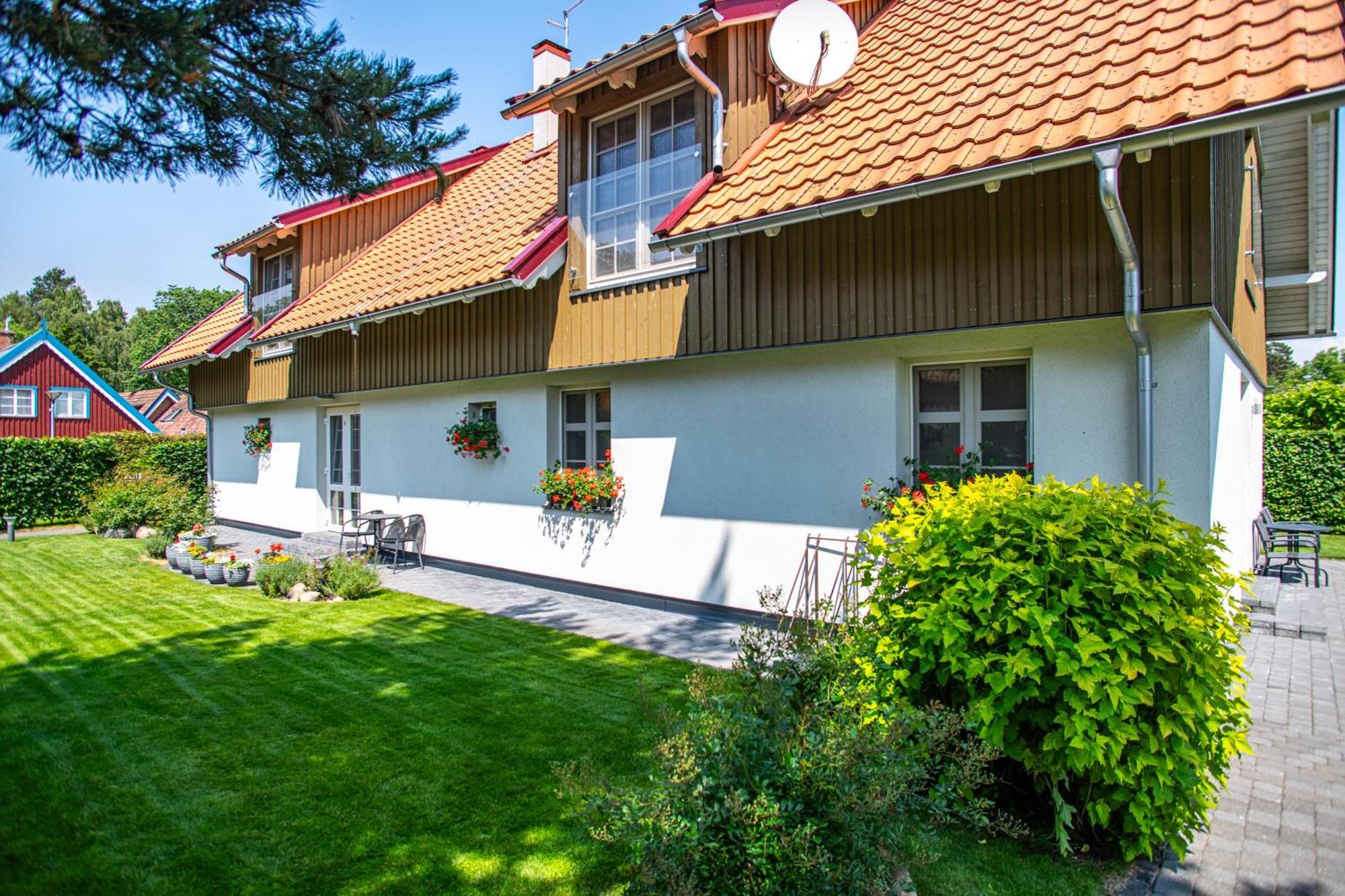 Villa Nida Exterior foto
